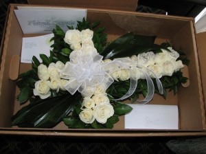 pro-flower-funeral-cross-0014